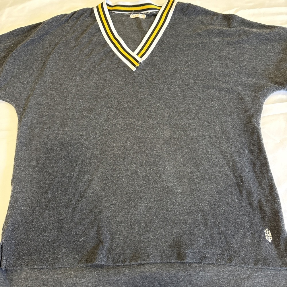 Vintage Free People Movement Men's Sweater Sz XL